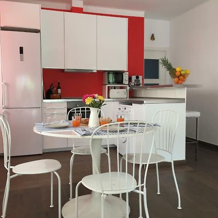 Nice Apartment 80 Meters From The Beach กาลาเฟลล์ ภายนอก รูปภาพ