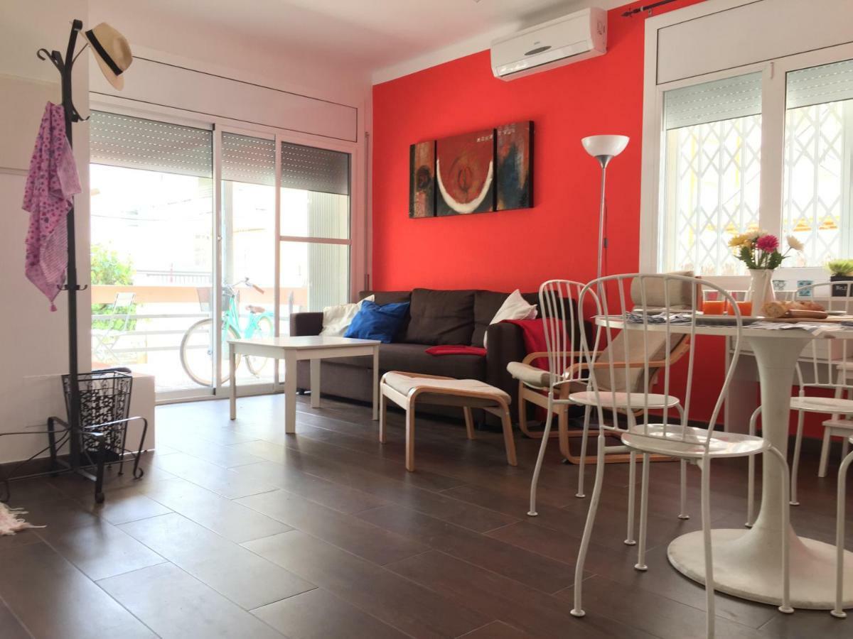 Nice Apartment 80 Meters From The Beach กาลาเฟลล์ ภายนอก รูปภาพ