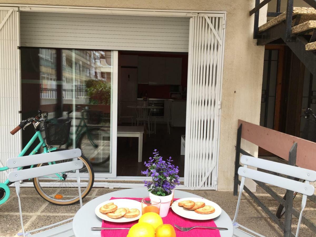 Nice Apartment 80 Meters From The Beach กาลาเฟลล์ ภายนอก รูปภาพ
